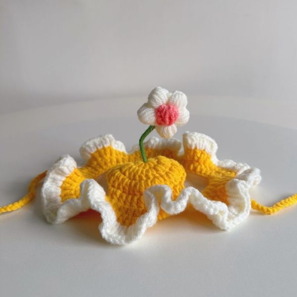 DaisyBloom™ Pomeranian Bonnet