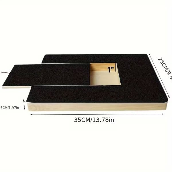 Pomeranian Scratch & Treat Board